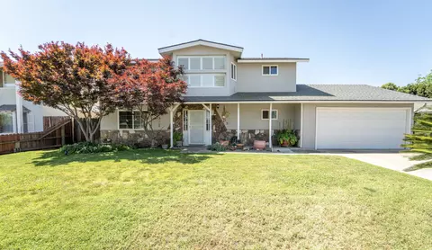 3515 W Laurel Ave, Visalia, CA 93277