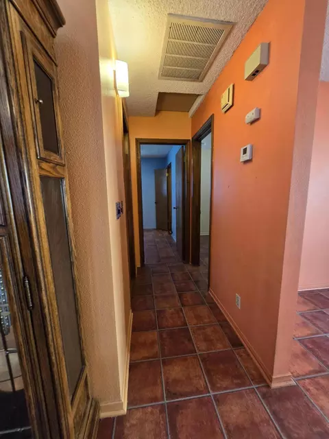 1944 E Harold Ave, Visalia, CA 93292 photo 17