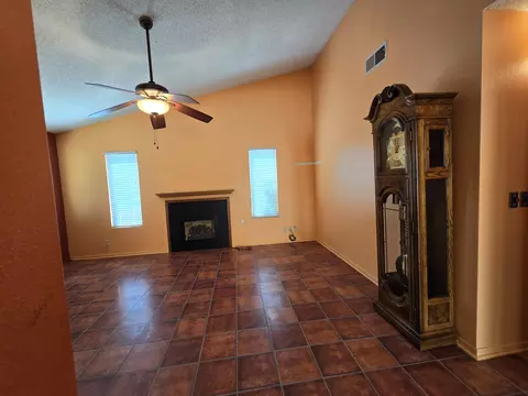 1944 E Harold Ave, Visalia, CA 93292 photo 7