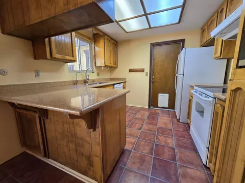 1944 E Harold Ave, Visalia, CA 93292 photo 10