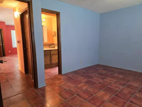 1944 E Harold Ave, Visalia, CA 93292 photo 19