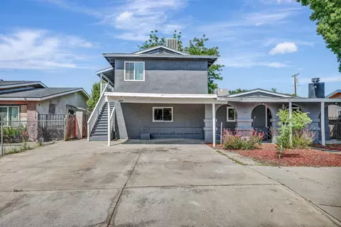853 N Cypress St #1, Woodlake, CA 93286