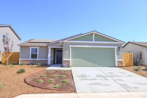 2194 Piedmont Ave #149, Tulare, CA 93274