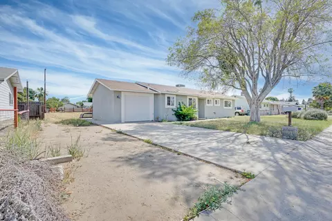 4241 W Cherry Ave, Visalia, CA 93277