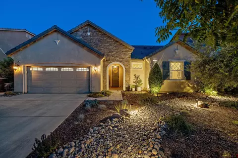 6229 W Elowin Ave, Visalia, CA 93291