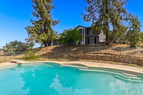 16290 Palomino Dr, Springville, CA 93265
