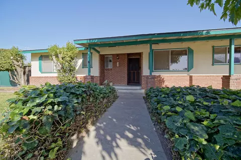 134 N Vista St, Visalia, CA 93292