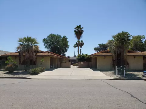 3521 W Colonial Ave, Visalia, CA 93277