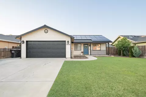 3806 E College Ave, Visalia, CA 93292
