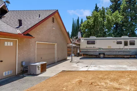 2512 E Vassar Ct, Visalia, CA 93292 photo 48
