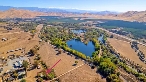27298 Avenue 146 #B, Porterville, CA 93257