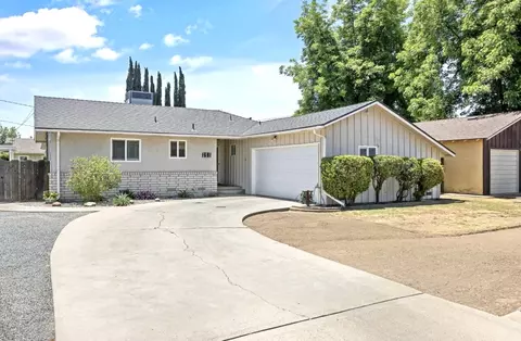 1681 W Belleview Ave, Porterville, CA 93257