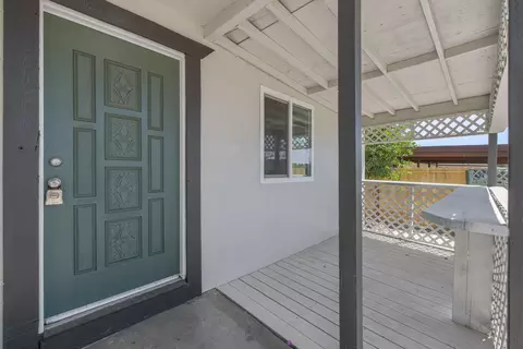 502 E Sequoia Ave, Visalia, CA 93292 photo 6