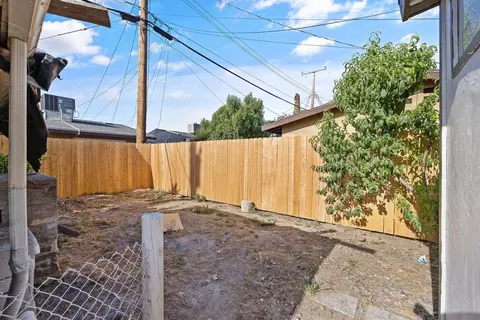 502 E Sequoia Ave, Visalia, CA 93292 photo 34