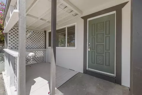 502 E Sequoia Ave, Visalia, CA 93292 photo 7