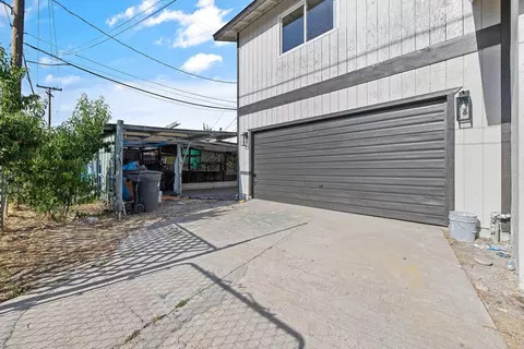 502 E Sequoia Ave, Visalia, CA 93292 photo 8