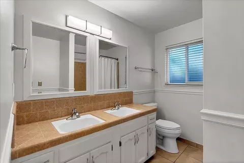140 E Paseo Ave, Visalia, CA 93277 photo 24