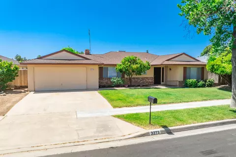 3273 W Norwich Ave, Fresno, CA 93722
