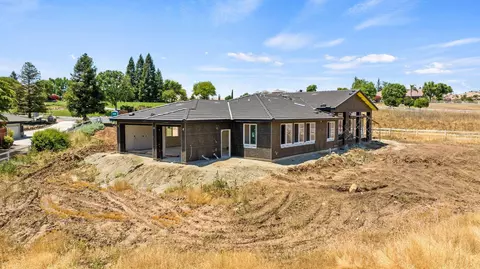 31786 Mill Dr, Springville, CA 93265 photo 7
