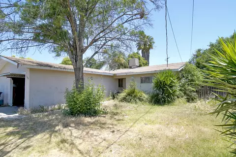 348 Baxley St, Porterville, CA 93257