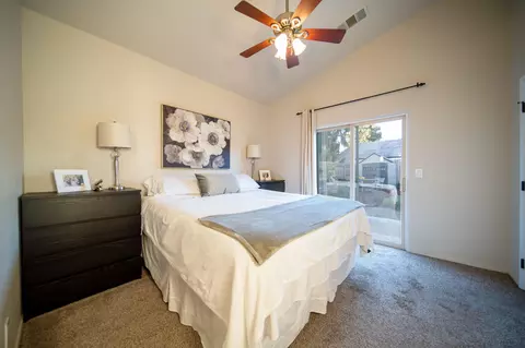 1434 E Dorothea Ave, Visalia, CA 93292 photo 19
