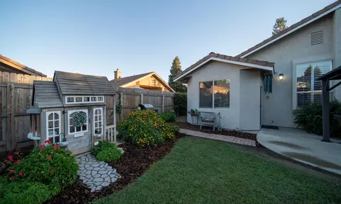 1434 E Dorothea Ave, Visalia, CA 93292 photo 29