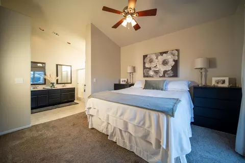 1434 E Dorothea Ave, Visalia, CA 93292 photo 20