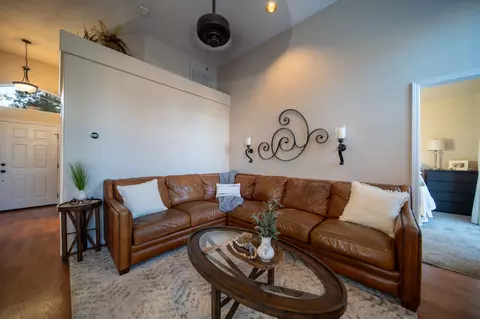 1434 E Dorothea Ave, Visalia, CA 93292 photo 7