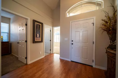 1434 E Dorothea Ave, Visalia, CA 93292 photo 5