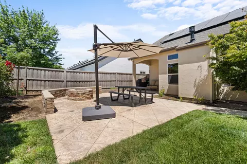 564 W Trenton Ave, Clovis, CA 93619 photo 45