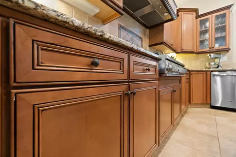 564 W Trenton Ave, Clovis, CA 93619 photo 18