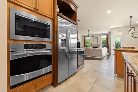 564 W Trenton Ave, Clovis, CA 93619 photo 16