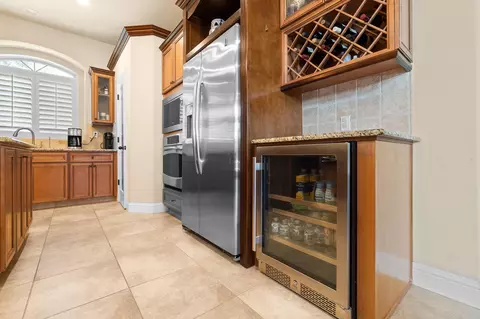 564 W Trenton Ave, Clovis, CA 93619 photo 15