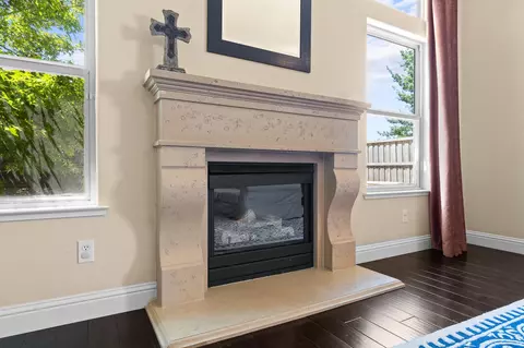 564 W Trenton Ave, Clovis, CA 93619 photo 10