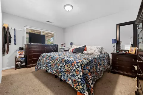 1737 Swift Ave, Clovis, CA 93611 photo 18