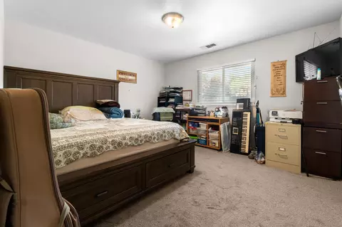 1737 Swift Ave, Clovis, CA 93611 photo 13