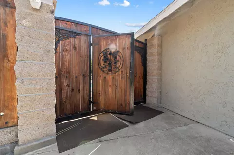 1737 Swift Ave, Clovis, CA 93611 photo 29
