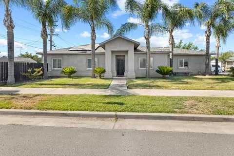 665 S Los Angeles St, Tulare, CA 93274