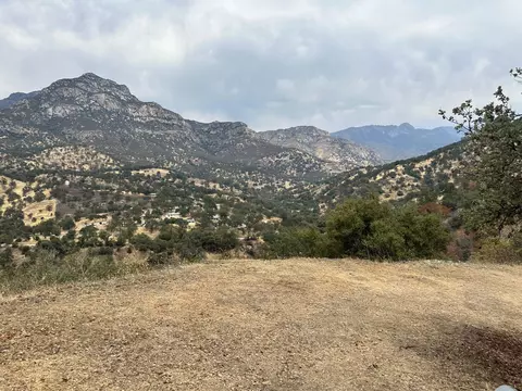 0 Sierra Dr, Three Rivers, CA 93271 photo 3