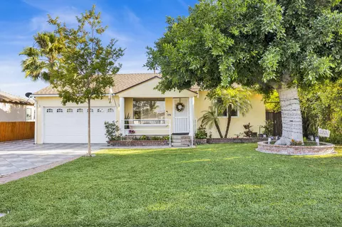 7820 Springer St, Downey, CA 90242 photo 3