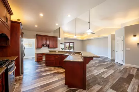 30493 Road 196, Exeter, CA 93221 photo 3