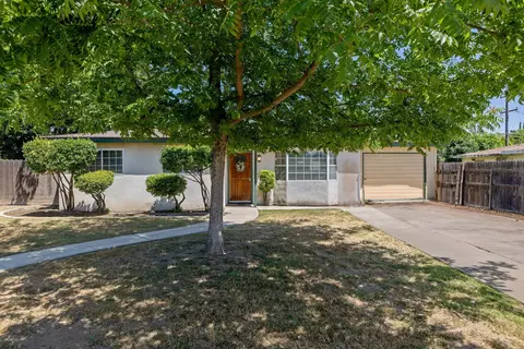 256 N Gene Ave, Farmersville, CA 93223