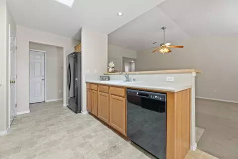 3911 E Harvard Ave, Visalia, CA 93292 photo 17