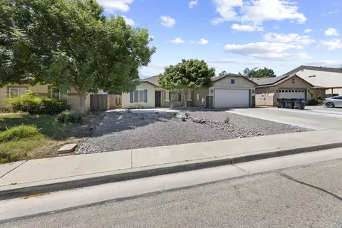 3911 E Harvard Ave, Visalia, CA 93292 photo 2