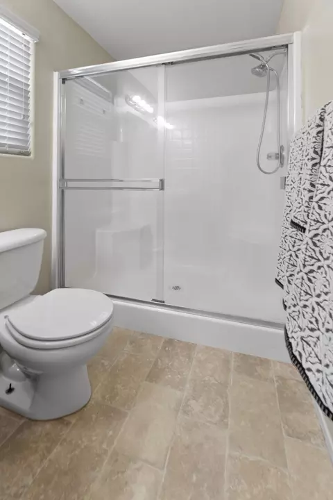 3911 E Harvard Ave, Visalia, CA 93292 photo 27