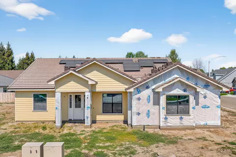 4301 S University St, Visalia, CA 93277