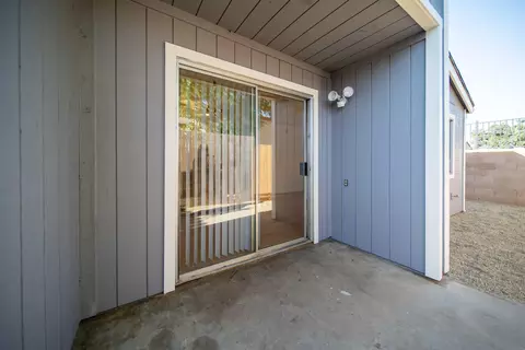 219 E Prospect Ave, Visalia, CA 93291 photo 22