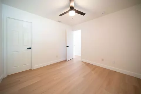219 E Prospect Ave, Visalia, CA 93291 photo 17