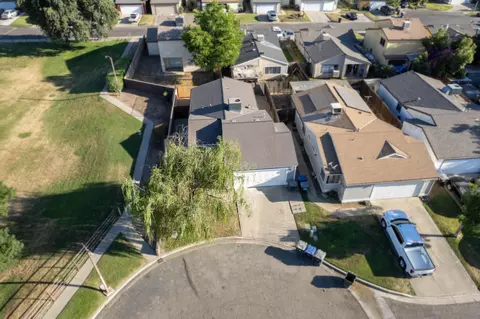 219 E Prospect Ave, Visalia, CA 93291 photo 5