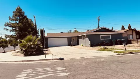 201 W Atwood Ave, Tulare, CA 93274